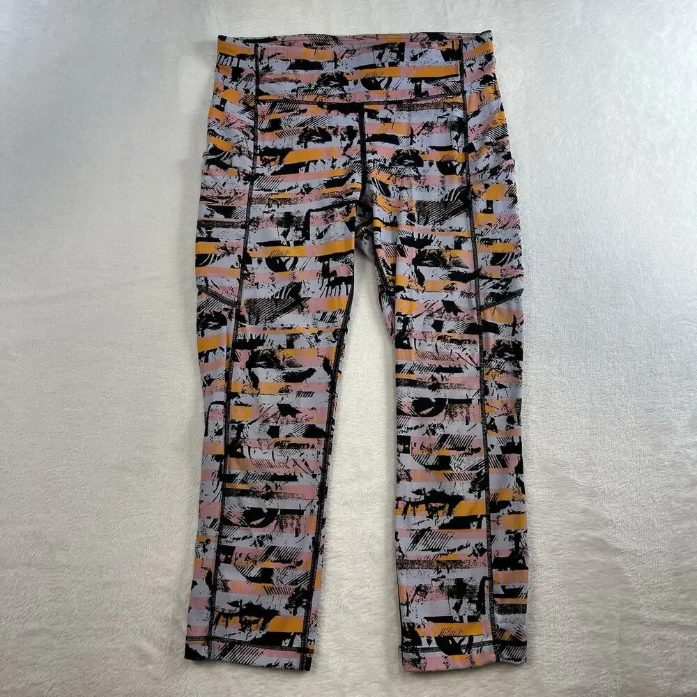 Lululemon Sz 6 Speed Up Crop 21